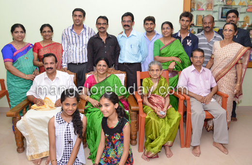 Sadananda Gowda in native place putter